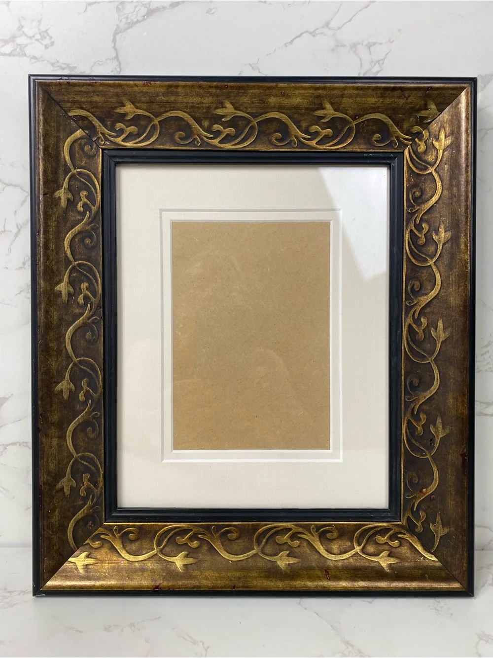 Antique-Style Decorative Gold brown Picture Frame with Double Mat 5x7 or 8x10